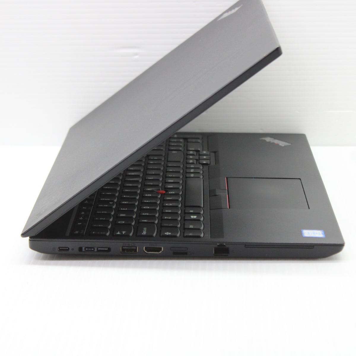 Lenovo ThinkPad i5 Laptop L590 15.6 in 8GB RAM 256GB NVMe Intel 8365U Windows 11