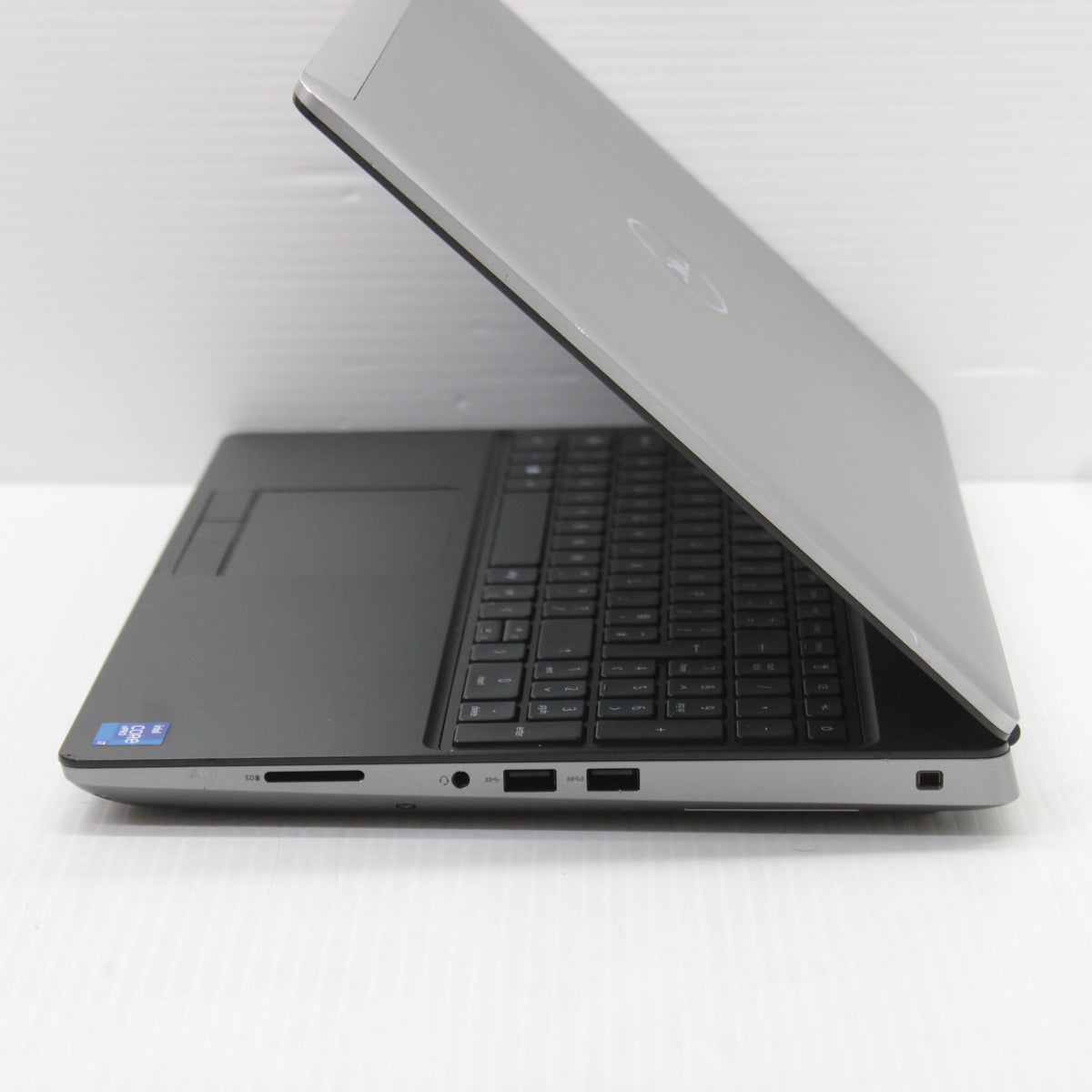 Dell Precision i7 Laptop 7560 15.6 in 16GB RAM 512GB NVMe Intel 11850H RTX A2000