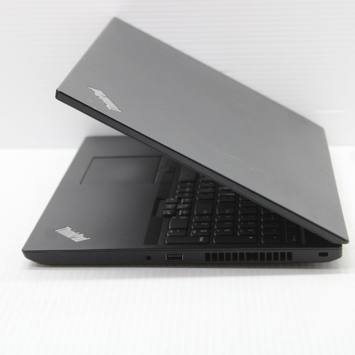 Lenovo ThinkPad i5 Laptop L590 15.6 in 8GB RAM 256GB NVMe Intel 8365U Windows 11