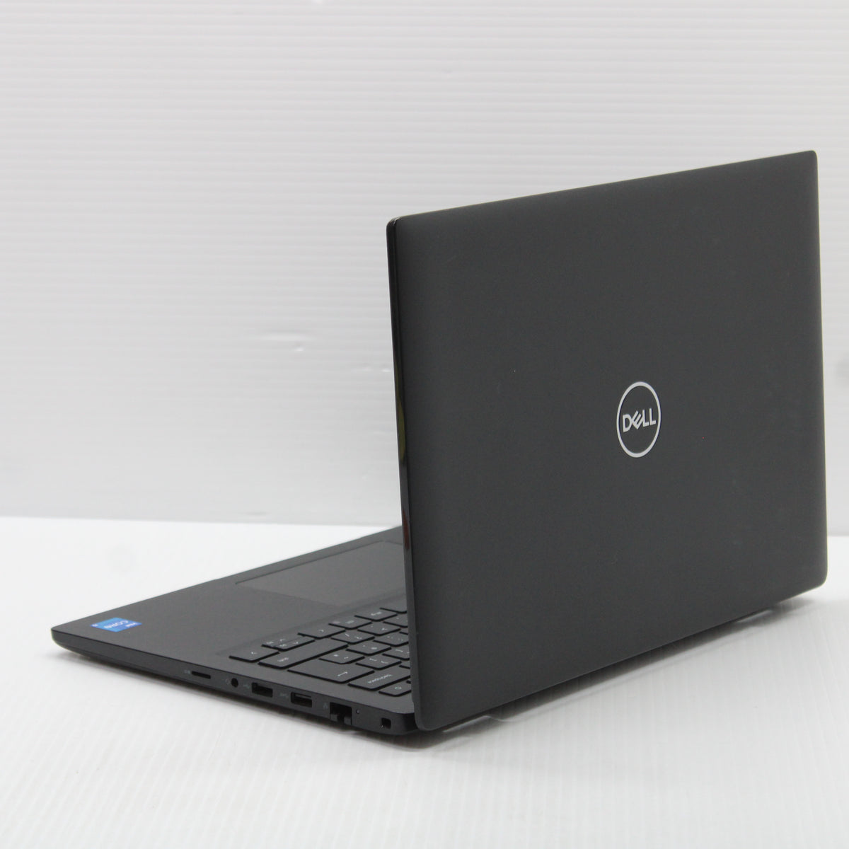 Dell Latitude i5 Laptop 3420 14 in 8GB RAM 256GB NVMe Intel 1135G7 Windows 11