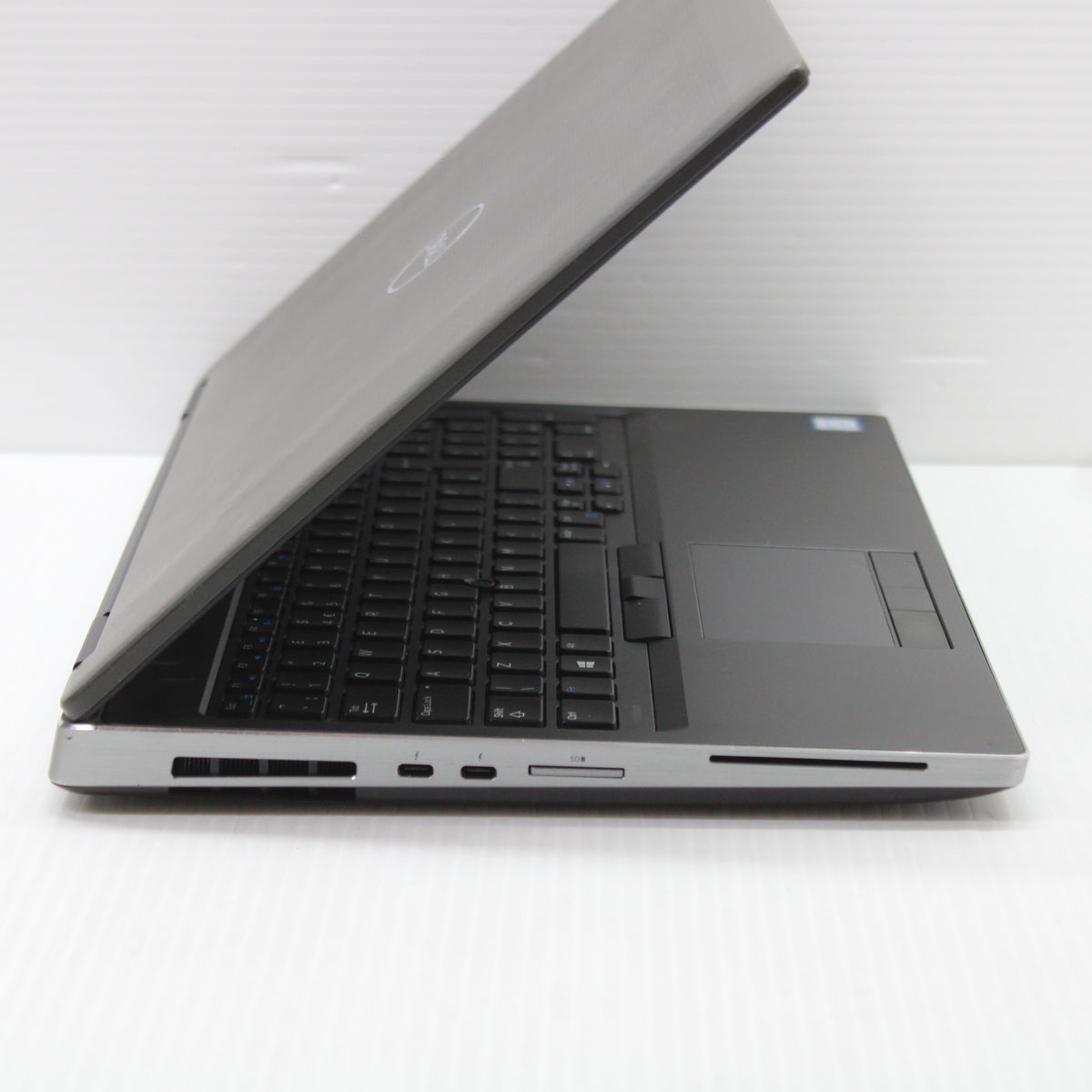 Dell Precision i7 Laptop 7540 15.6 in 16GB RAM 512GB NVMe Intel 9750H Windows 11