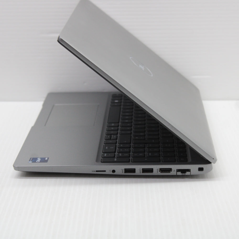Dell Precision i5 Laptop 3570 15.6 in 8GB RAM 256GB NVMe Intel 1235U Windows 11