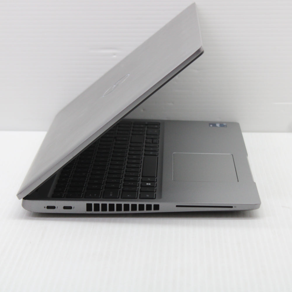 Dell Precision i5 Laptop 3570 15.6 in 8GB RAM 256GB NVMe Intel 1235U Windows 11