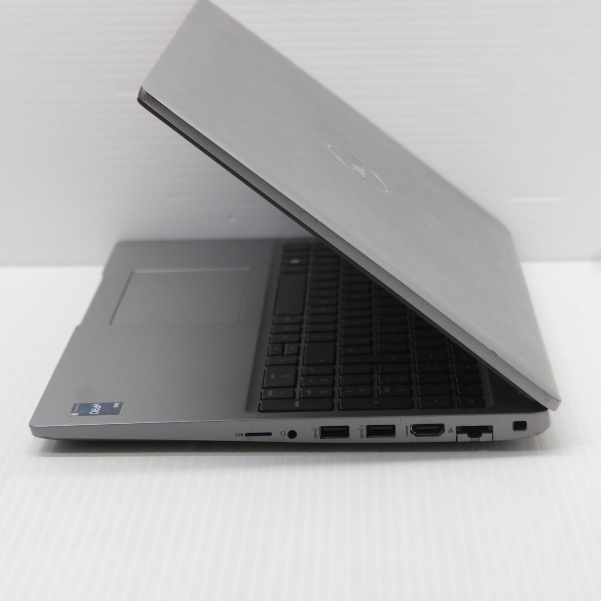Dell Precision i5 Laptop 3570 15.6 in 8GB RAM 256GB NVMe Intel 1235U Windows 11