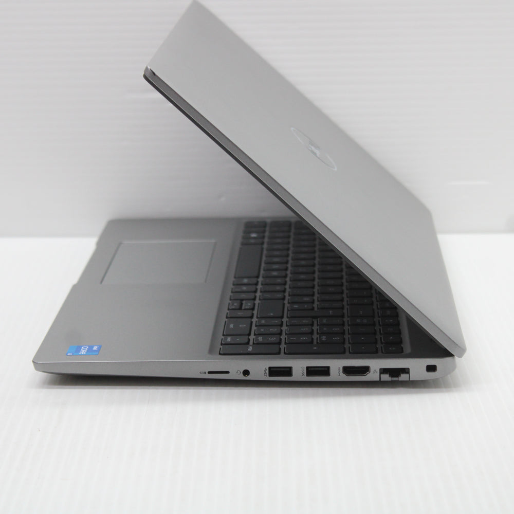 Dell Precision i5 Laptop 3560 15.6 in 8GB RAM 256GB NVMe Intel 1135G7 Windows 11