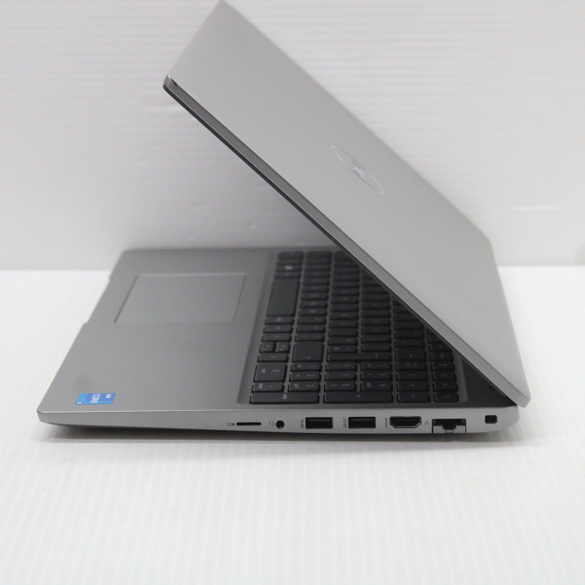Dell Precision i5 Laptop 3560 15.6 in 8GB RAM 256GB NVMe Intel 1135G7 Windows 11