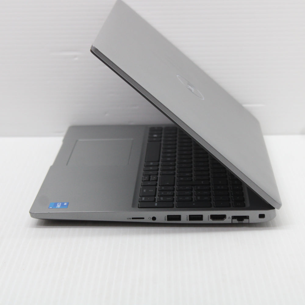 Dell Precision i5 Laptop 3560 15.6 in 8GB RAM 256GB NVMe Intel 1135G7 Windows 11