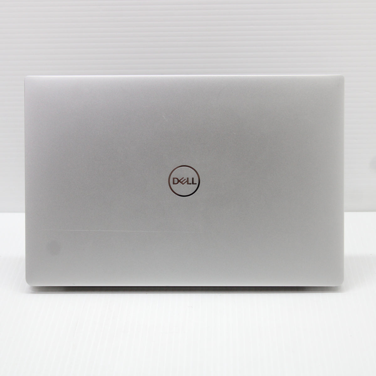 Dell XPS i7 Laptop 7390 13.3 in 16GB RAM 512GB NVMe SSD Intel 10510U Windows 11