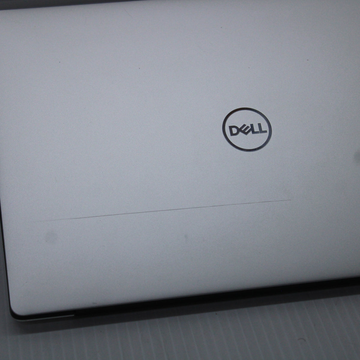 Dell XPS i7 Laptop 7390 13.3 in 16GB RAM 512GB NVMe SSD Intel 10510U Windows 11