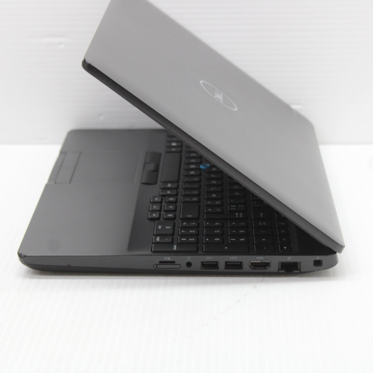 Dell Precision i7 Laptop 3541 15.6 in 16GB RAM 512GB NVMe Intel 9850H Windows 11