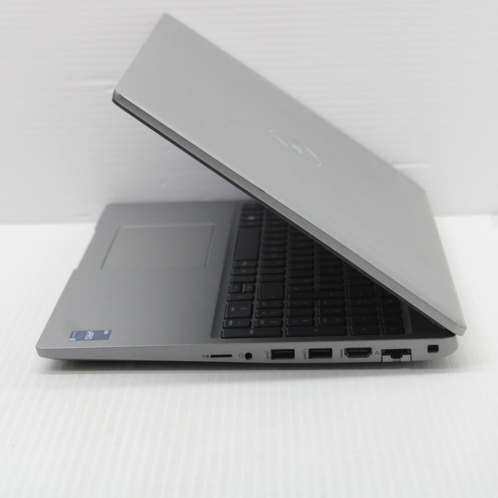 Dell Precision i5 Laptop 3570 15.6 in 8GB RAM 256GB NVMe Intel 1235U Windows 11