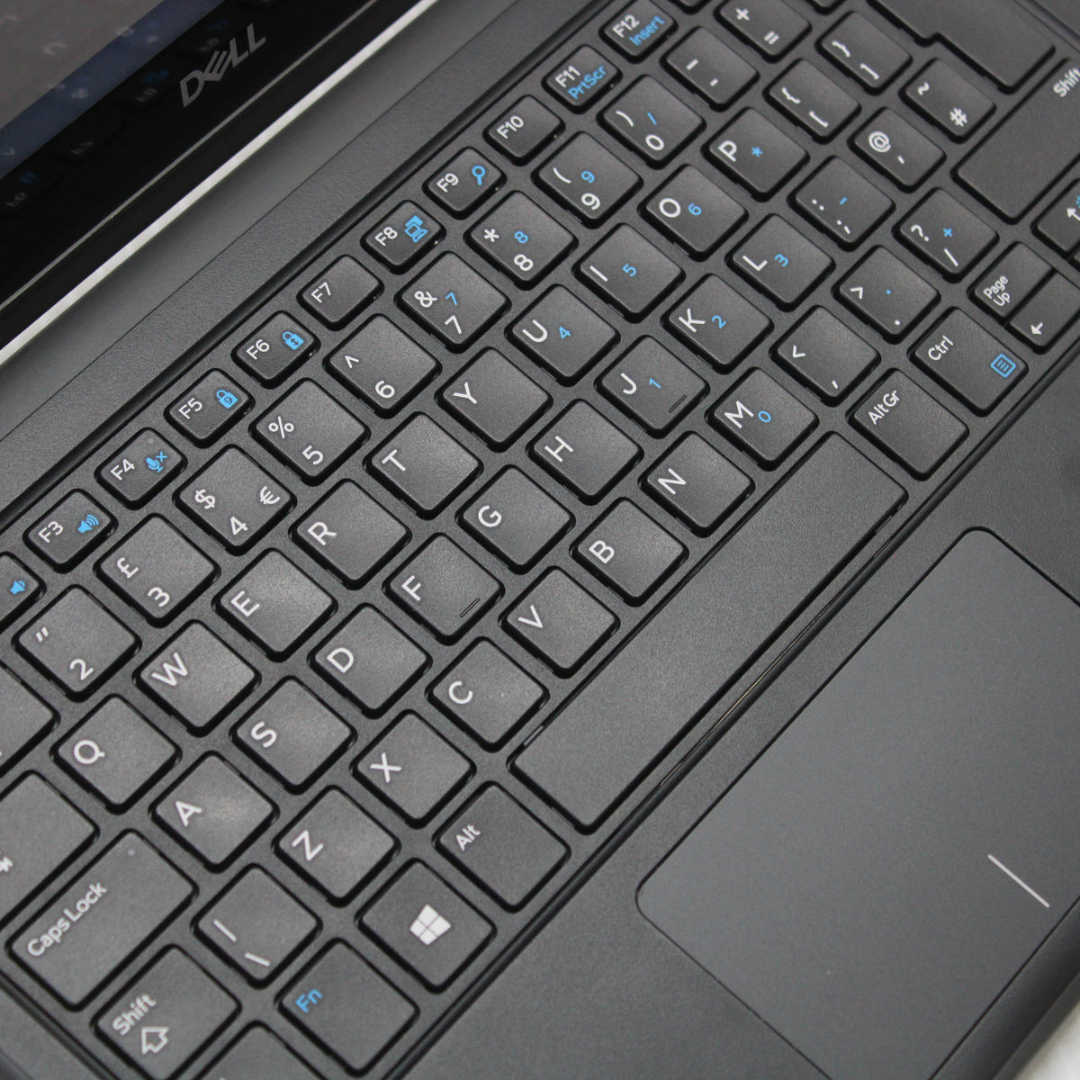 Dell Latitude 3190 2-in-1 Touch 11.6 in 8GB RAM 256GB NVMe Pentium Silver N5030