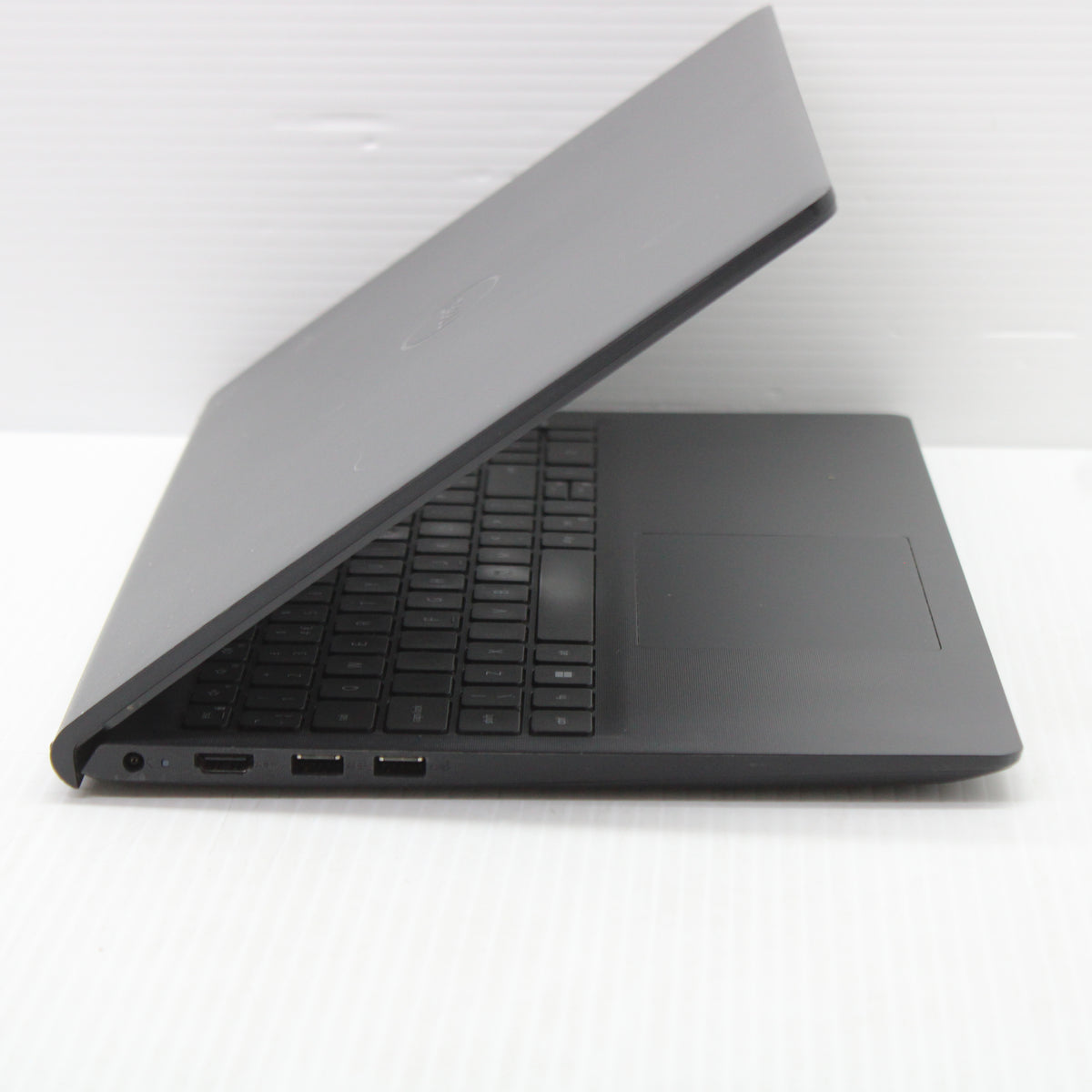 Dell Vostro i5 Laptop 3510 15 in 8GB RAM 256GB NVMe SSD Intel 1135G7 Windows 11