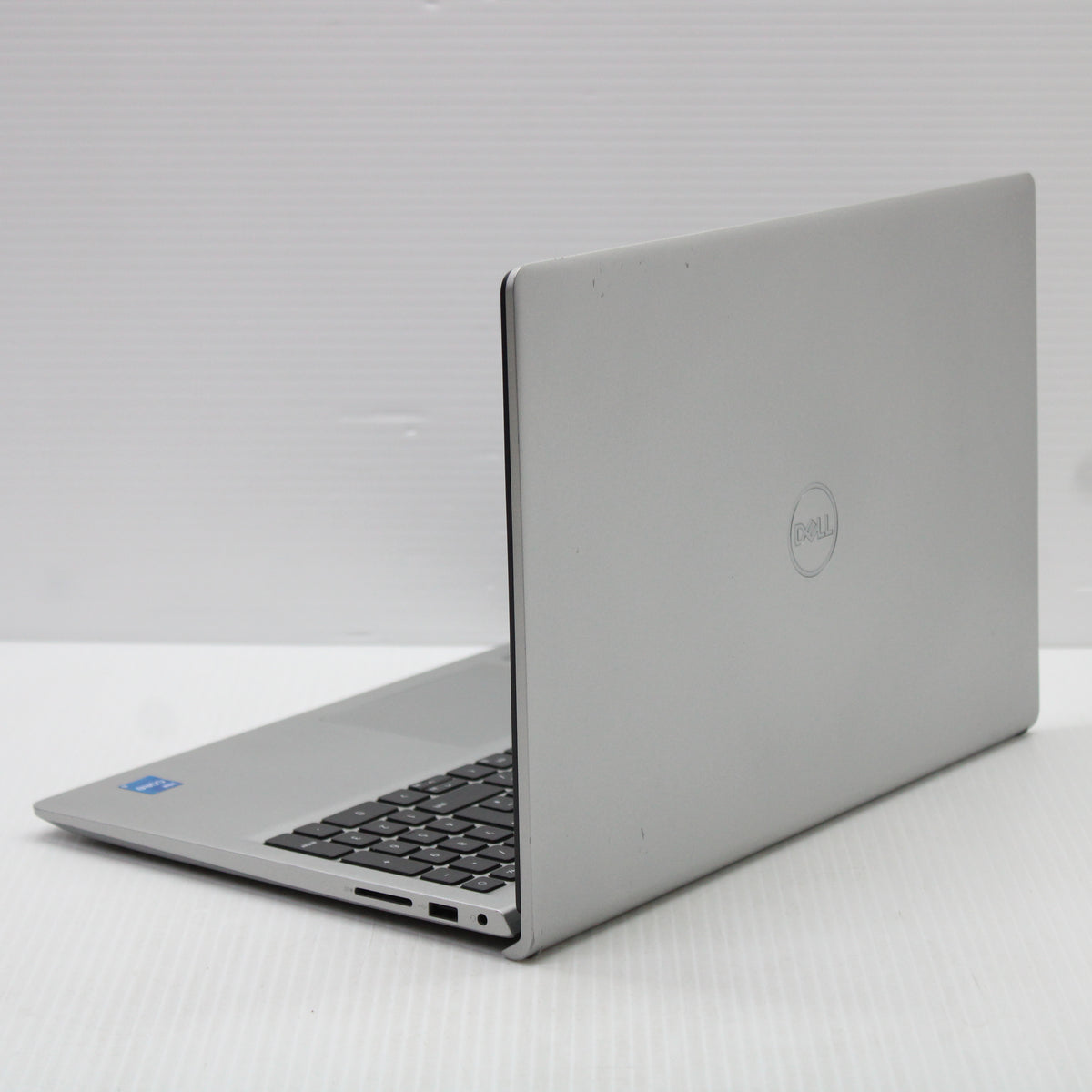 Dell Inspiron i5 Laptop 3520 15.6 inch 8GB RAM 256GB NVMe Intel 1235U Windows 11