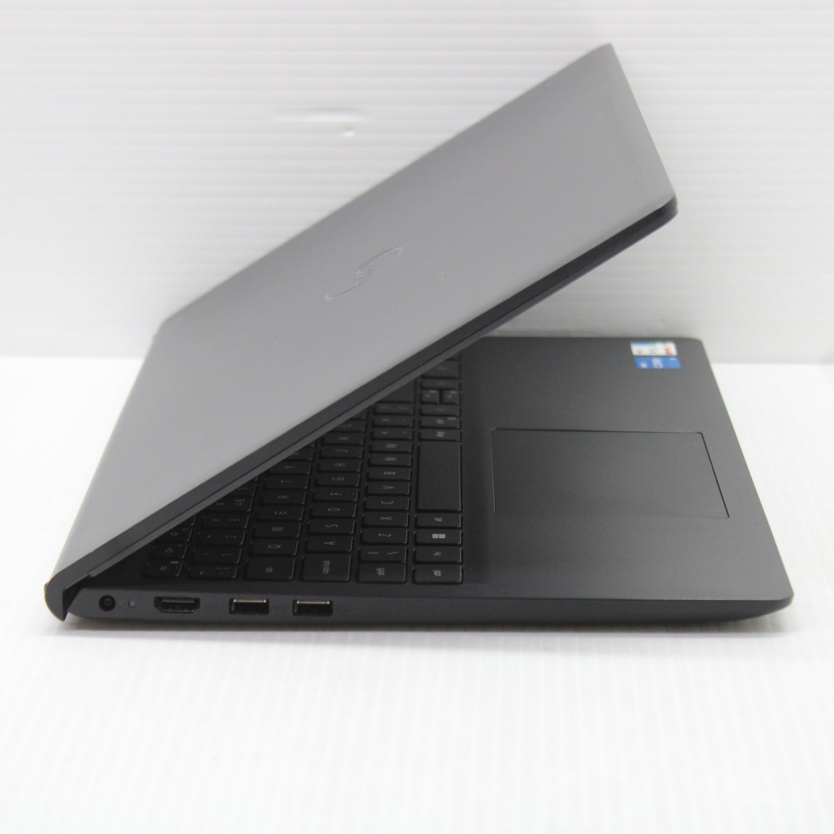 Dell Vostro i5 Laptop 3520 15.6 inch 16GB RAM 256GB NVMe Intel 1235U Windows 11