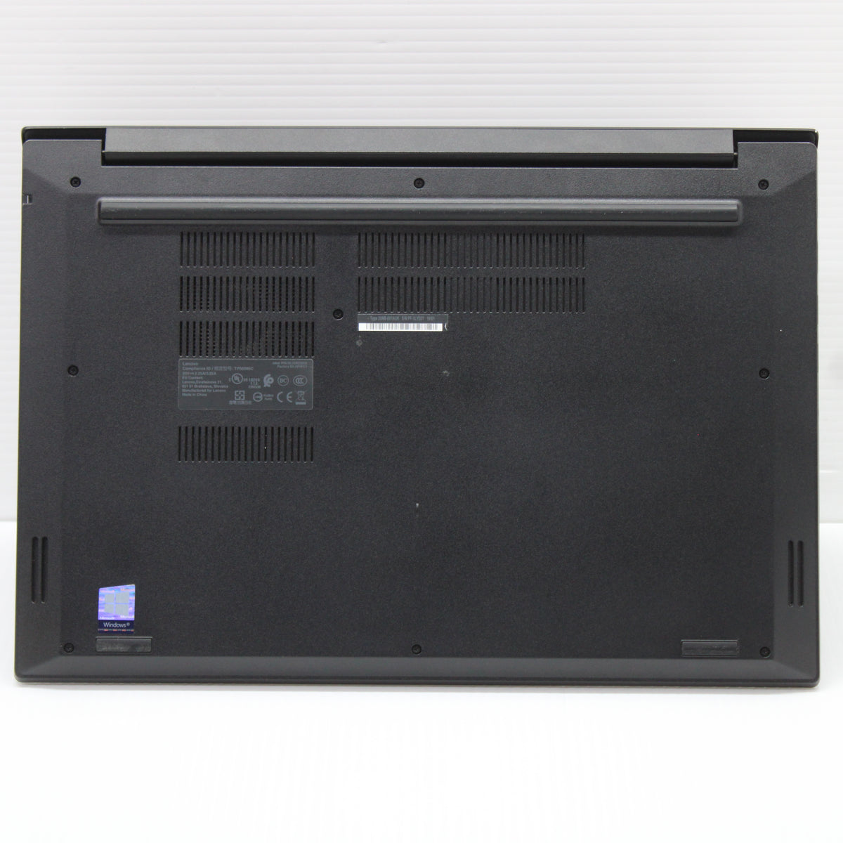 Lenovo ThinkPad i5 Laptop E590 15.6 in 8GB RAM 256GB NVMe Intel 8265U Windows 11