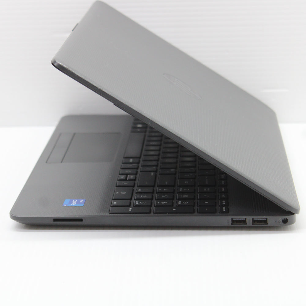 HP NoteBook i7 Laptop 250 G8 15.6 in 16GB RAM 256GB NVMe Intel 1165G7 Windows 11