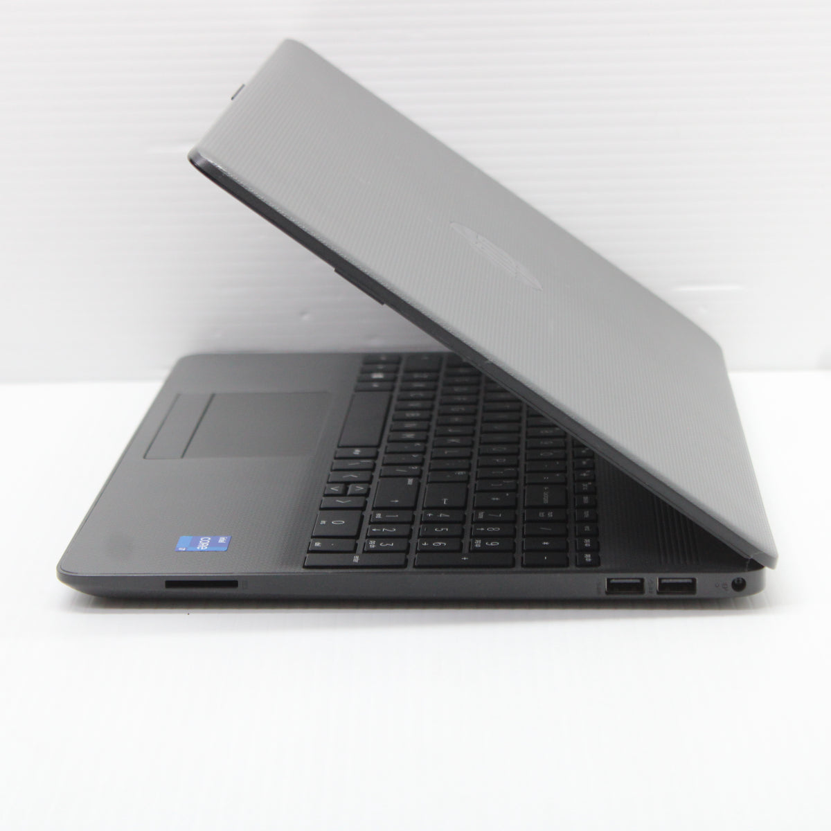 HP NoteBook i7 Laptop 250 G8 15.6 in 16GB RAM 256GB NVMe Intel 1165G7 Windows 11