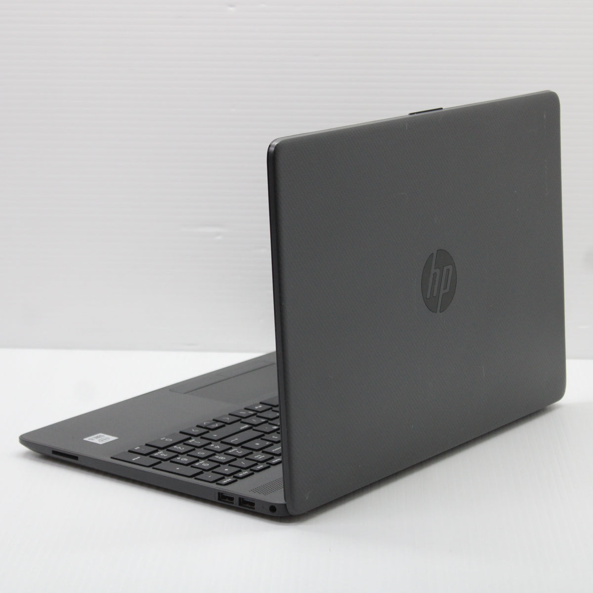 HP NoteBook i5 Laptop 250 G8 15.6 in 8GB RAM 256GB NVMe Intel 1035G1 Windows 11