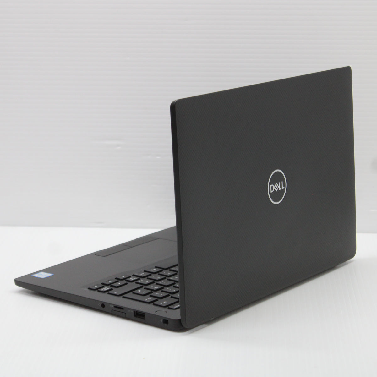 Dell Latitude i7 Laptop 7400 14 inch 16GB RAM 500GB SSD Intel 8665U Windows 11