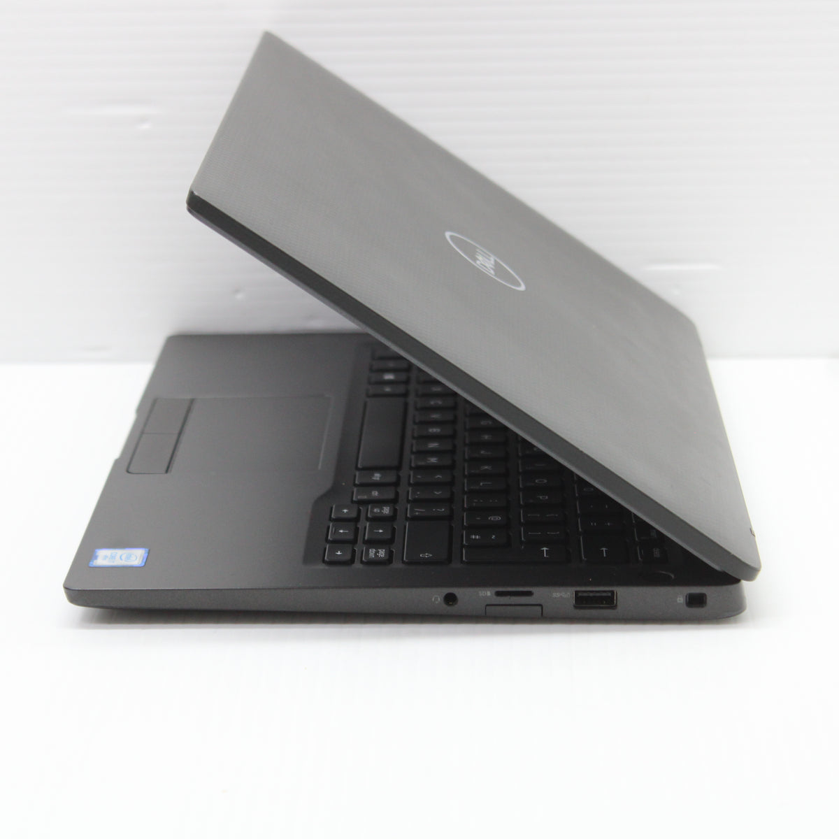 Dell Latitude i7 Laptop 7400 14 inch 16GB RAM 500GB SSD Intel 8665U Windows 11