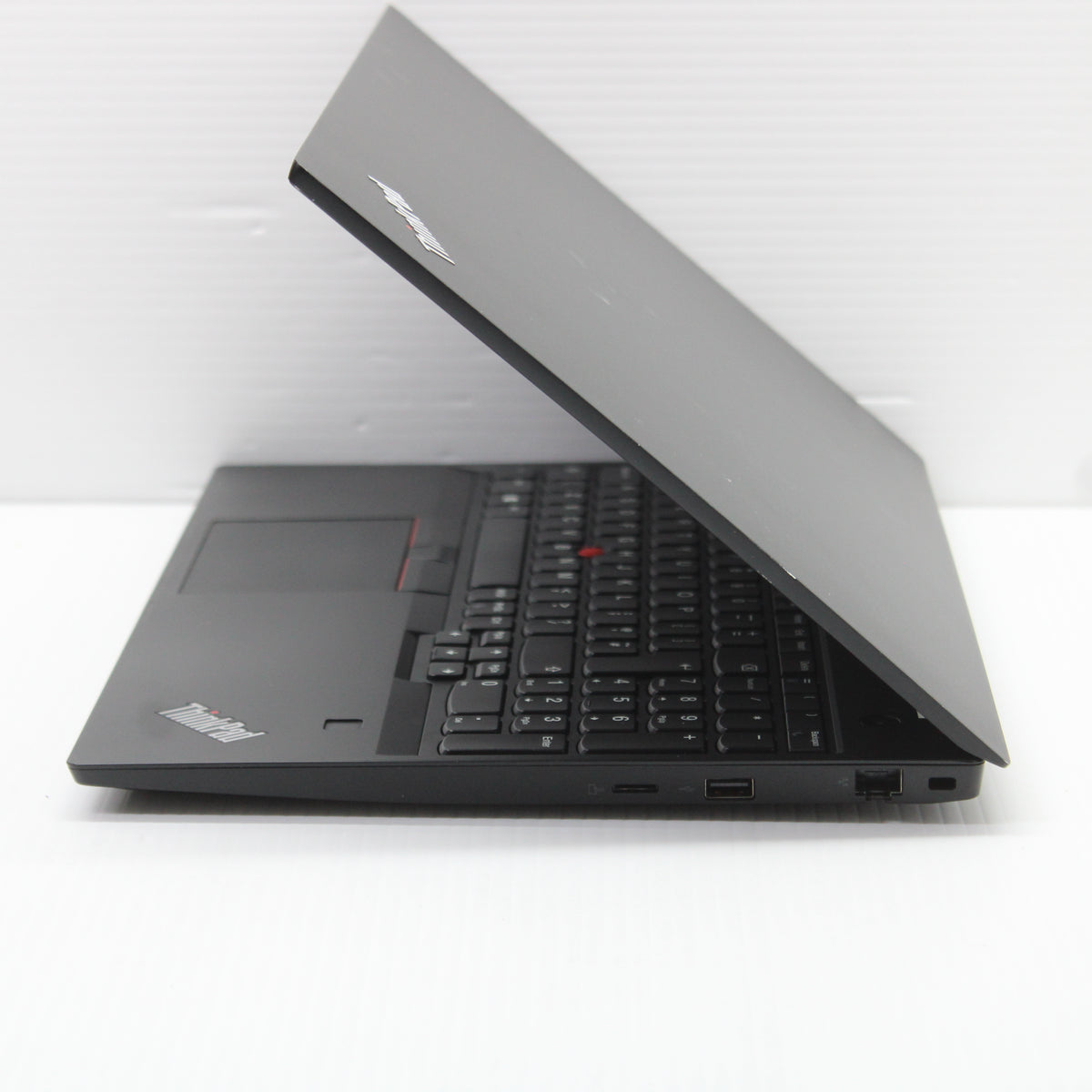 Lenovo ThinkPad i5 Laptop E590 15 in 16GB RAM 256GB NVMe Intel 8265U Windows 11