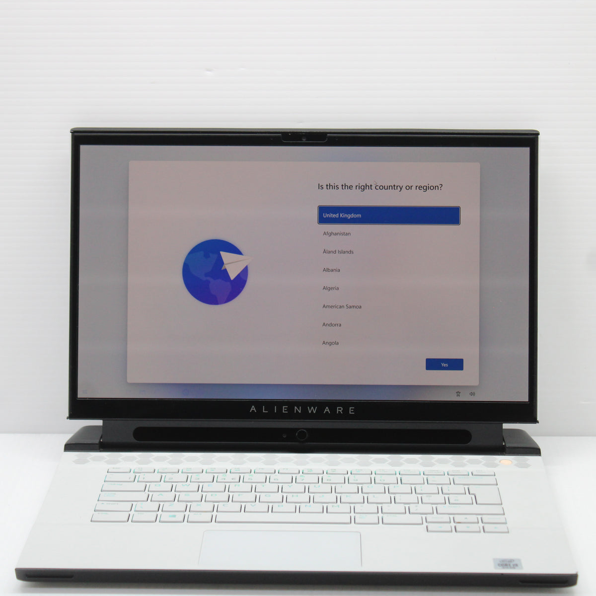 Alienware M15 R3 i7 Laptop 4K OLED 32GB RAM 512GB NVMe 10980HK RTX 2080 Super