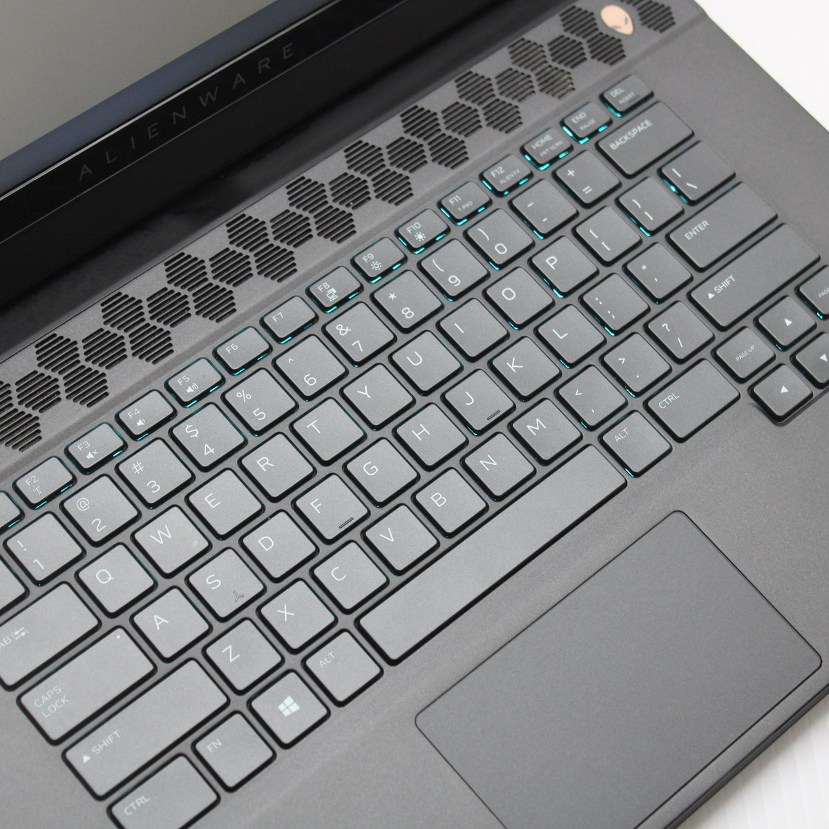 Alienware M15 R4 Laptop 15.6 inch 32GB RAM 1TB NVMe SSD i9-10980HK NVIDIA GeForce RTX 3080 Laptop GPU 8GB WiFi Windows 11 Pro