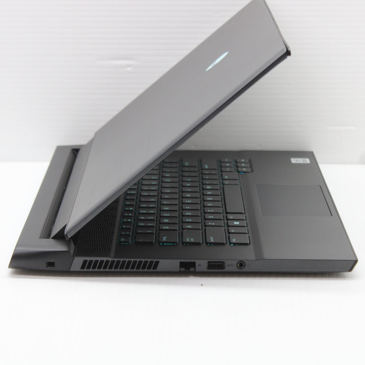 Alienware M15 R4 Laptop 15.6 inch 32GB RAM 1TB NVMe SSD i9-10980HK NVIDIA GeForce RTX 3080 Laptop GPU 8GB WiFi Windows 11 Pro