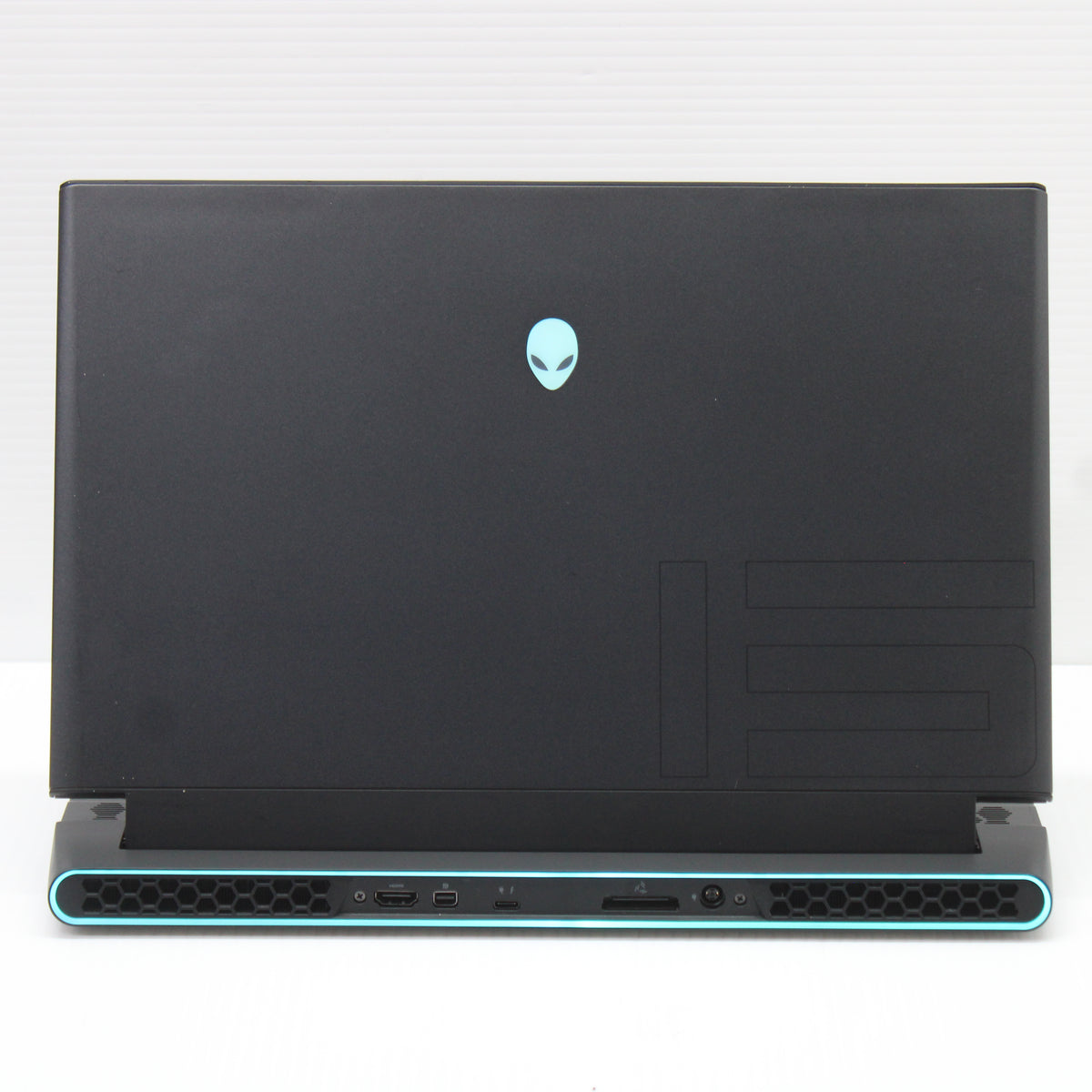 Alienware M15 R4 Laptop 15.6 inch 32GB RAM 1TB NVMe SSD i9-10980HK NVIDIA GeForce RTX 3080 Laptop GPU 8GB WiFi Windows 11 Pro