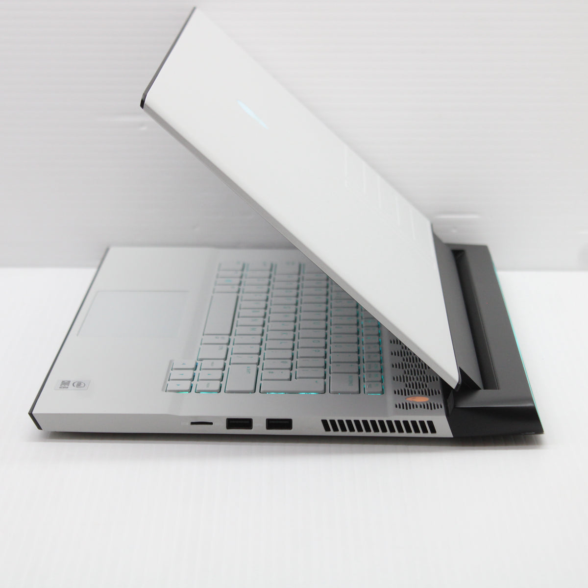 Alienware M15 R4 i9 Laptop 15.6 in 4K OLED 32GB RAM 2TB NVMe 10980HK RTX 3080