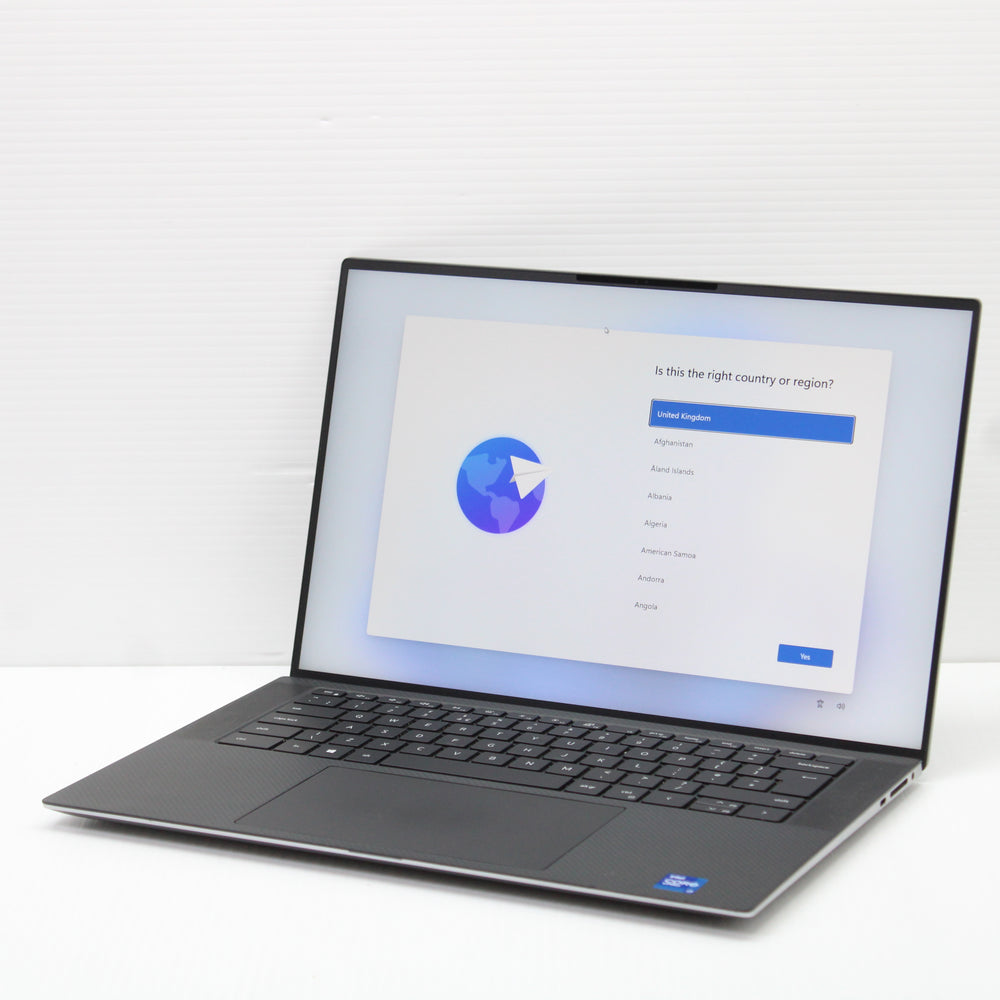 Dell Precision i7 Laptop 5560 15.6 in 32GB RAM 1TB NVMe Intel 11850H Windows 11