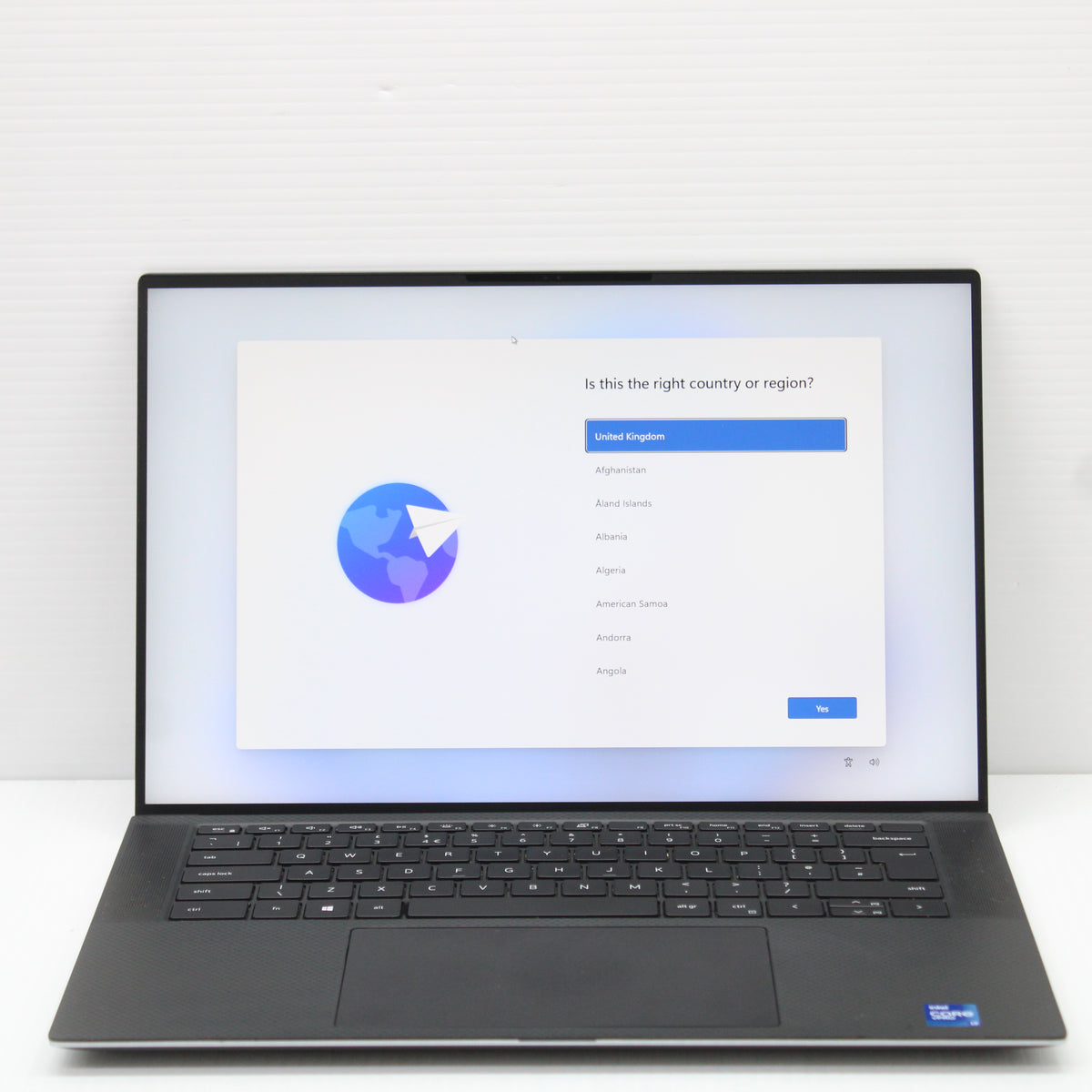 Dell Precision i7 Laptop 5560 15.6 in 32GB RAM 1TB NVMe Intel 11850H Windows 11
