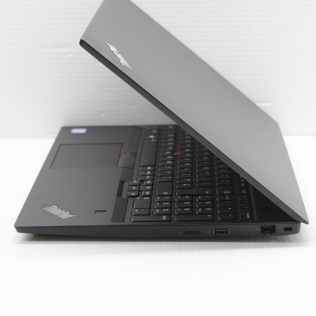 Lenovo ThinkPad i5 Laptop E580 15.6 in 8GB RAM 250GB SSD Intel 8250U Windows 11