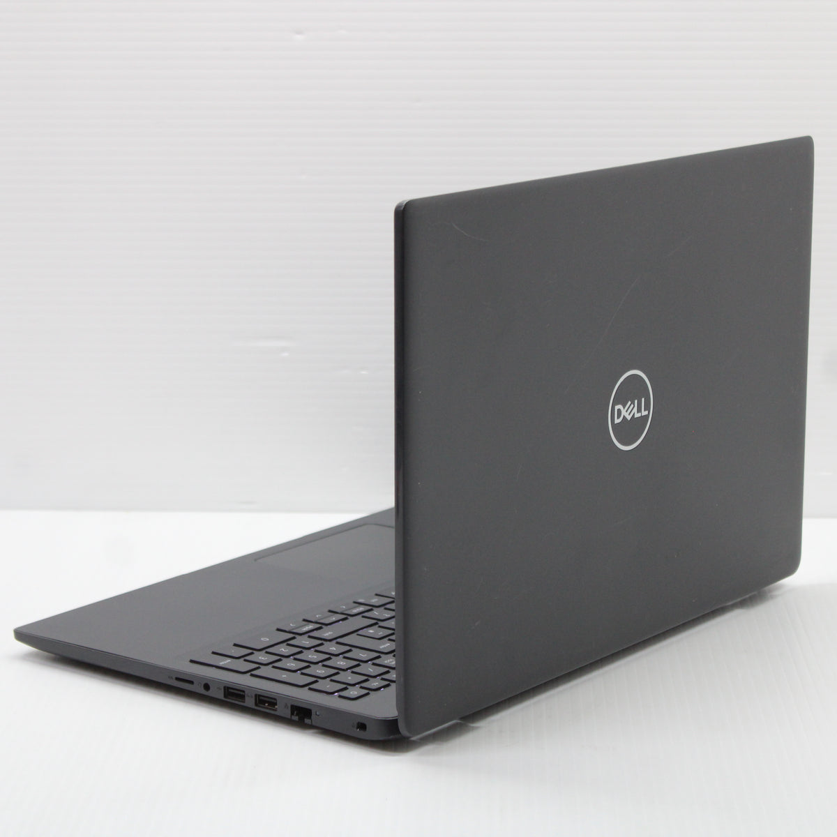 Dell Latitude i5 Laptop 3510 15.6 in 8GB RAM 256GB NVMe Intel 10210U Windows 11