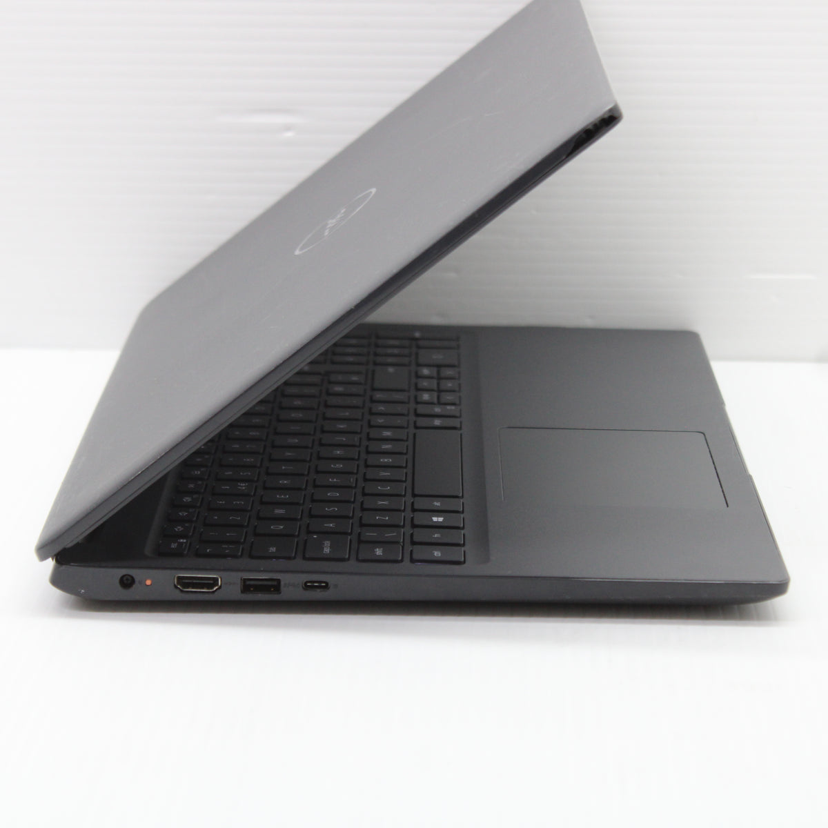 Dell Latitude i5 Laptop 3510 15.6 in 8GB RAM 256GB NVMe Intel 10210U Windows 11