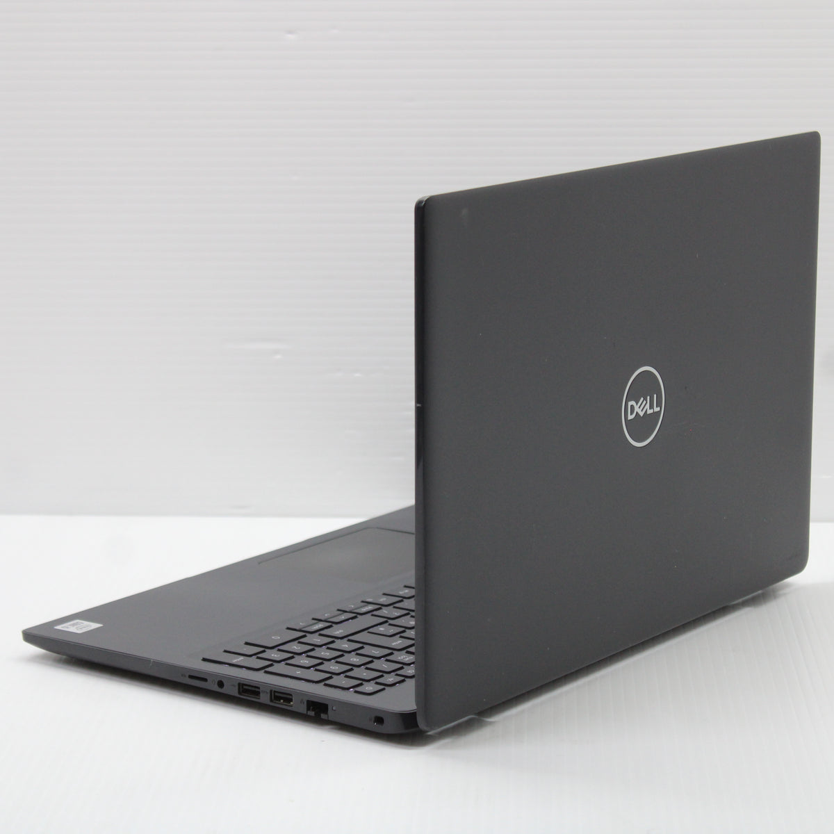 Dell Latitude i5 Laptop 3510 15.6 in 8GB RAM 256GB NVMe Intel 10210U Windows 11