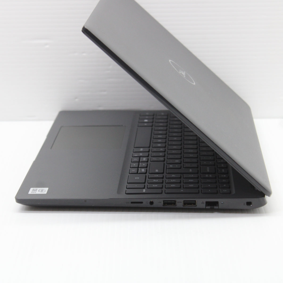 Dell Latitude i5 Laptop 3510 15.6 in 8GB RAM 256GB NVMe Intel 10210U Windows 11