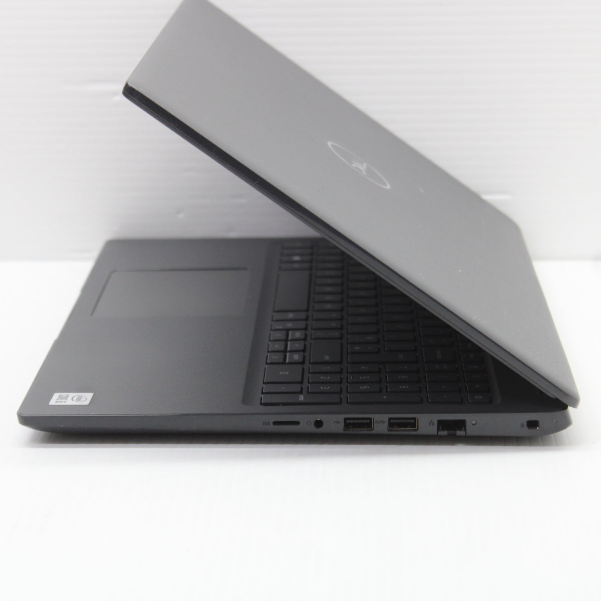 Dell Latitude i5 Laptop 3510 15.6 in 8GB RAM 256GB NVMe Intel 10210U Windows 11