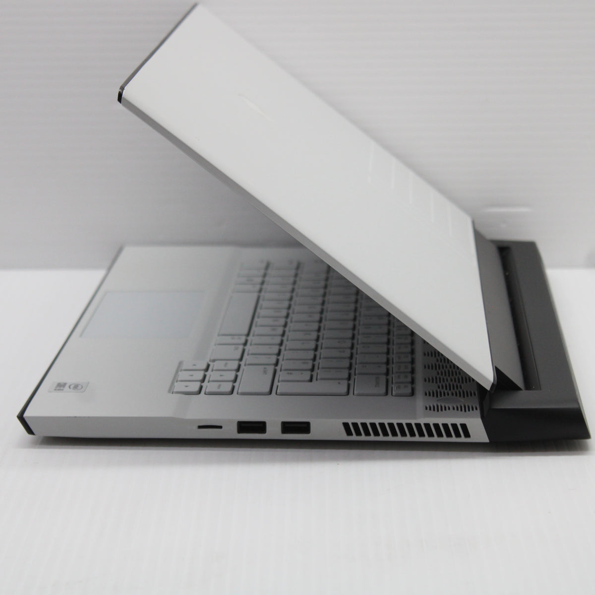 Alienware M15 R4 i9 Laptop 15.6 in 4K OLED 32GB RAM 2TB NVMe 10980HK RTX 3080