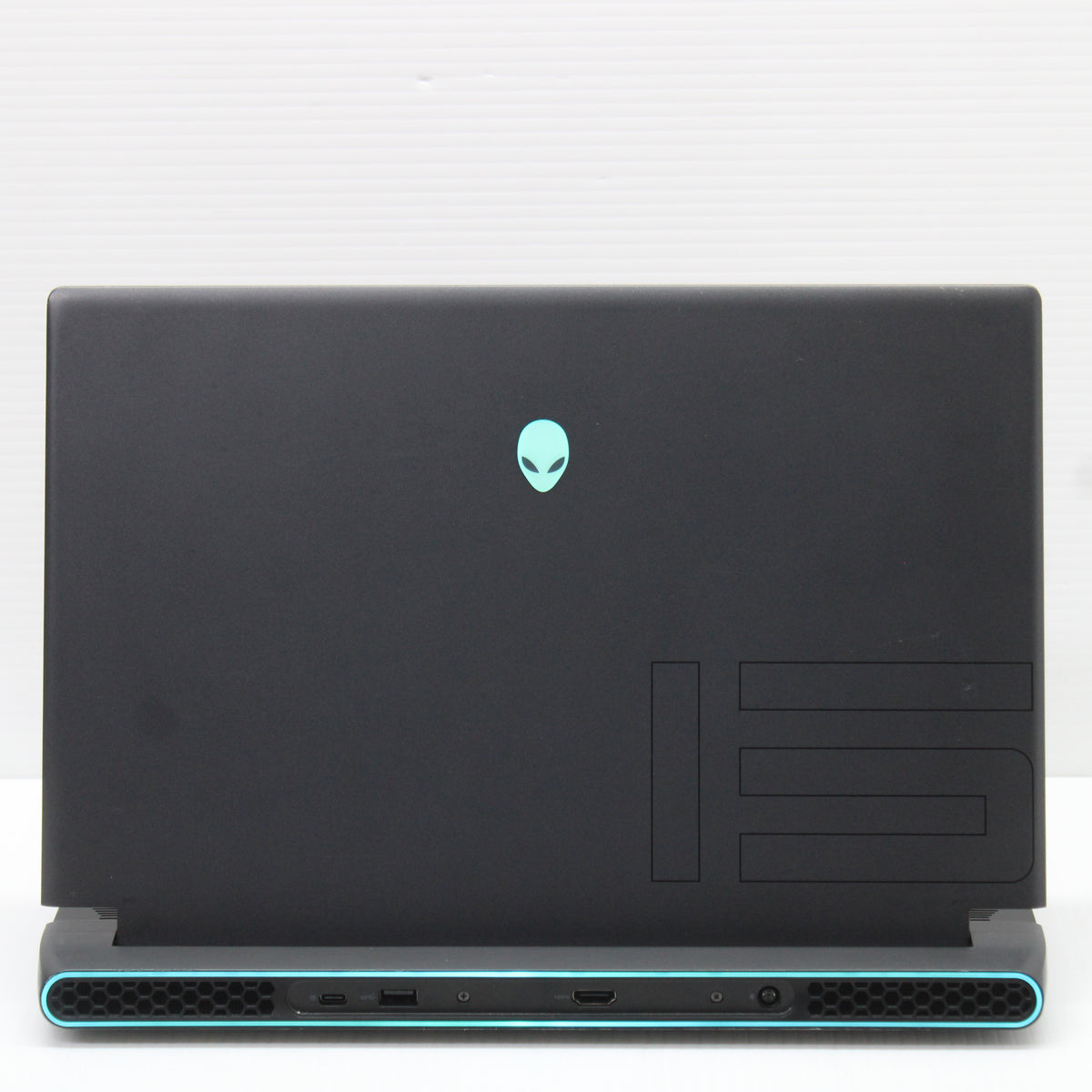 Alienware M15 R5 Ryzen 9 Laptop 15.6 in 32GB RAM 1TB NVMe AMD 5900HX RTX 3070