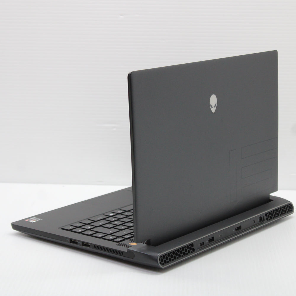 Alienware M15 R5 Ryzen 9 Laptop 15.6 in 32GB RAM 512GB NVMe AMD 5900HX RTX 3070
