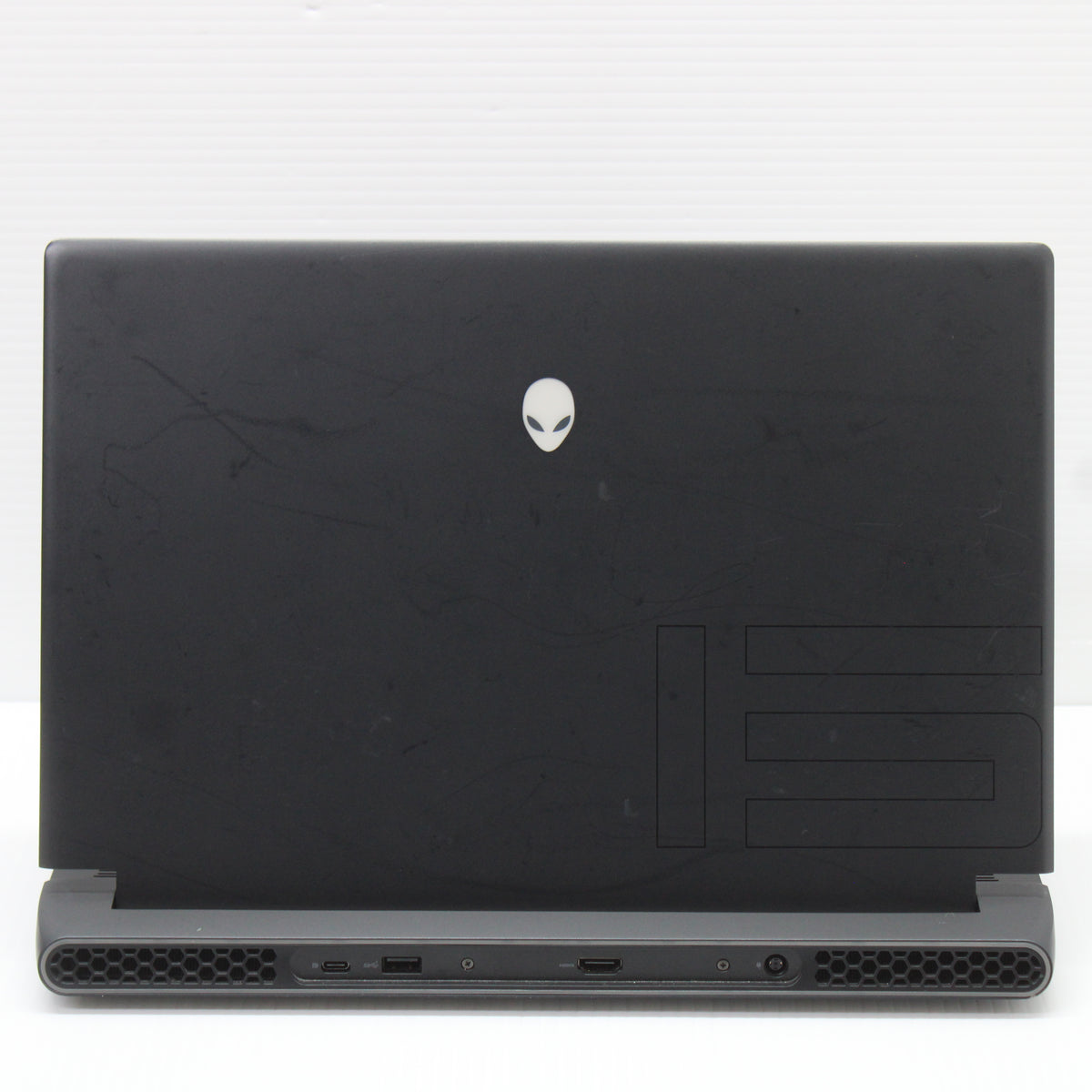 Alienware M15 R5 Ryzen 9 Laptop 15.6 in 32GB RAM 512GB NVMe AMD 5900HX RTX 3070