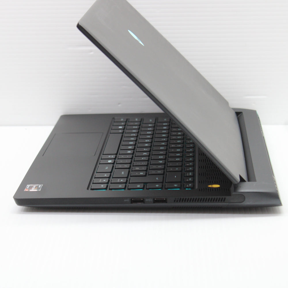 Alienware M15 R5 Ryzen 9 Laptop 15.6 in 32GB RAM 1TB NVMe AMD 5900HX RTX 3070
