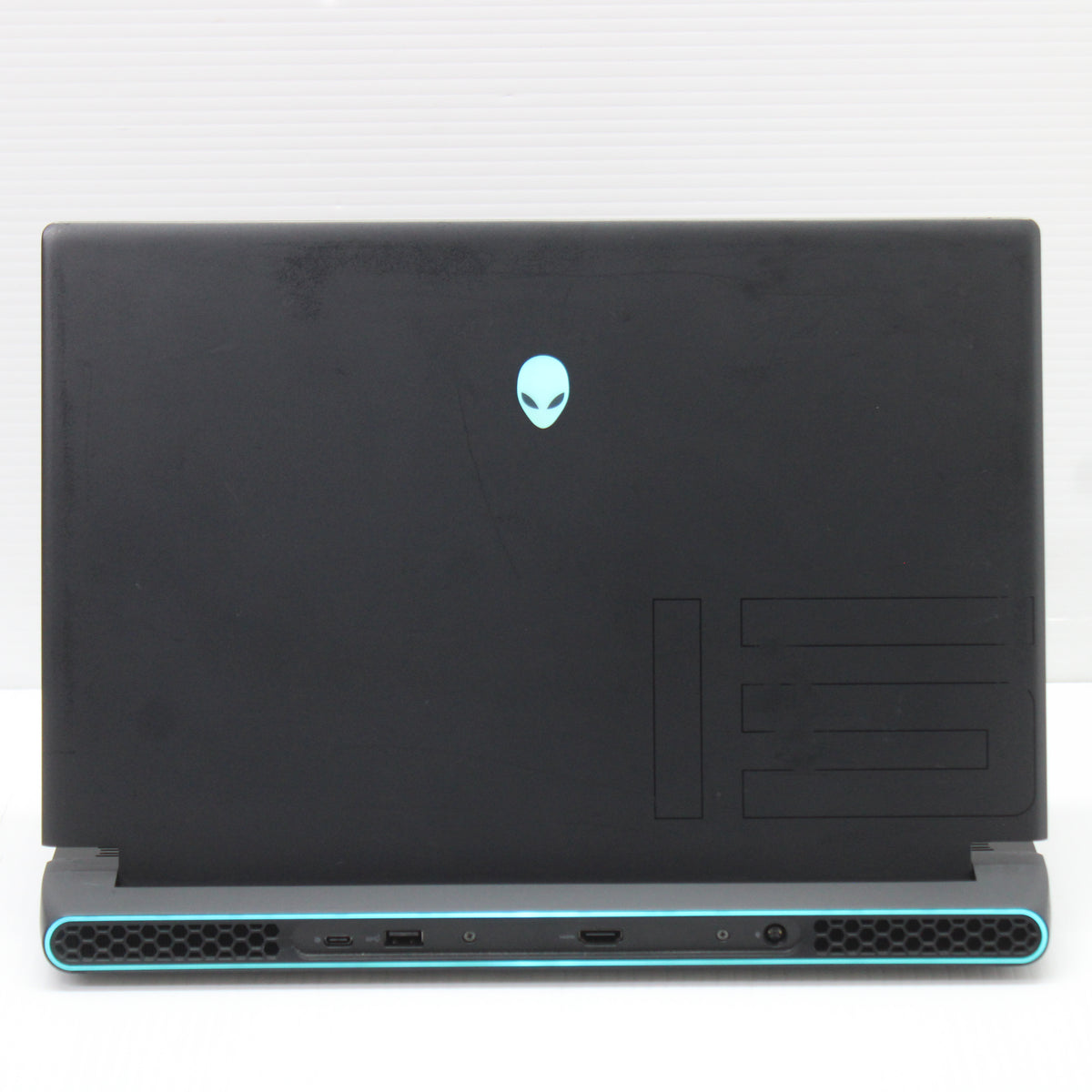 Alienware M15 R5 Ryzen 9 Laptop 15.6 in 32GB RAM 1TB NVMe AMD 5900HX RTX 3070