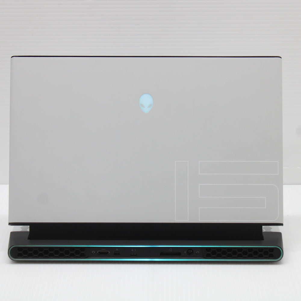 Alienware M15 R3 i9 Laptop 4K OLED 32GB RAM 1TB NVMe 10980HK RTX 2080 Super