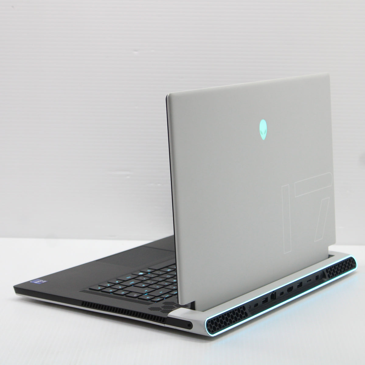 Alienware X17 R2 Laptop 17.3 inch 64GB RAM 2TB NVMe SSD i9-12900HK NVIDIA GeForce RTX 3080 Ti Laptop GPU 16GB WiFi Windows 11 Pro