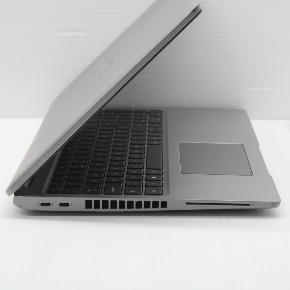 Dell Precision i5 Laptop 3570 15.6 in 8GB RAM 256GB NVMe Intel 1235U Windows 11