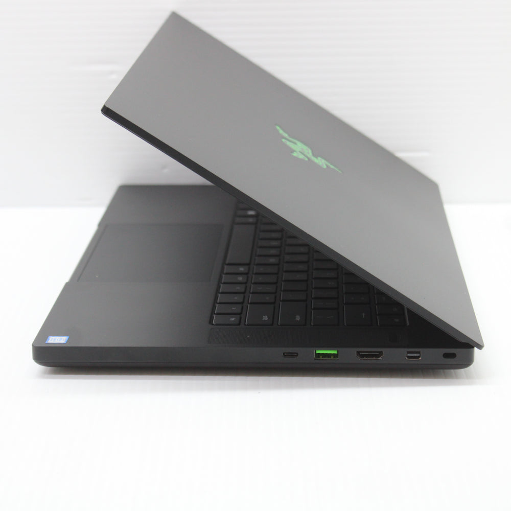 Razer Blade i7 Laptop 15.6 inch 16GB RAM 512GB NVMe Intel 9750H RTX 2060 144Hz