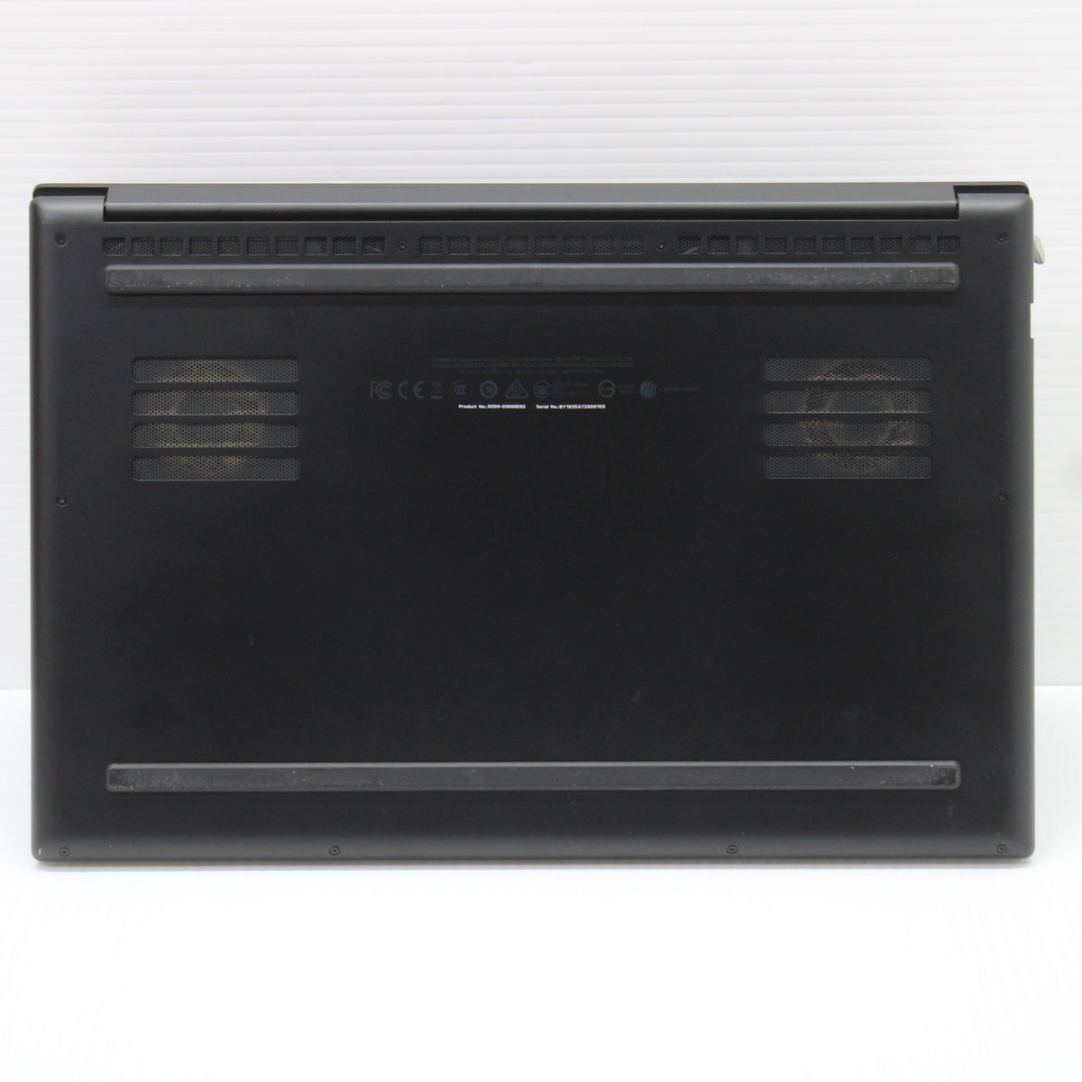 Razer Blade i7 Laptop 15.6 inch 16GB RAM 512GB NVMe Intel 9750H RTX 2060 144Hz